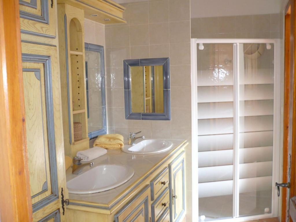 Auberge D'Anais Entrechaux Szoba fotó